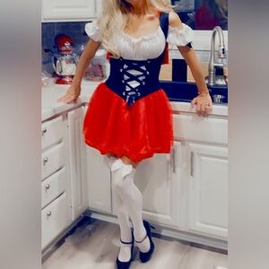 Women’s Size S Halloween Costume Little Red Riding Hood